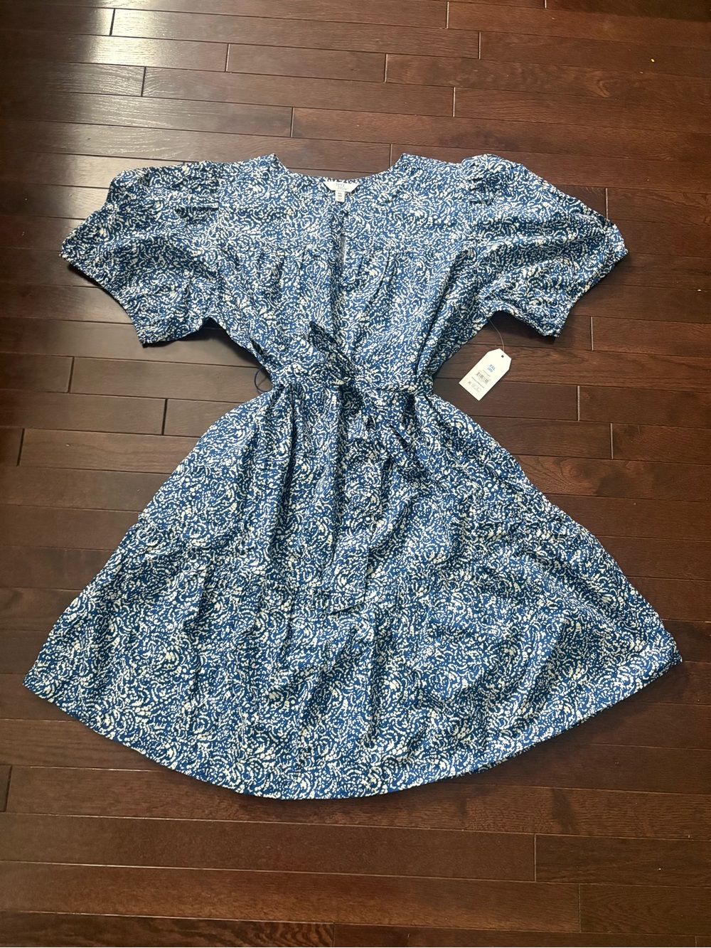 Time and Tru Blue Floral Tie-Waist Casual Dress